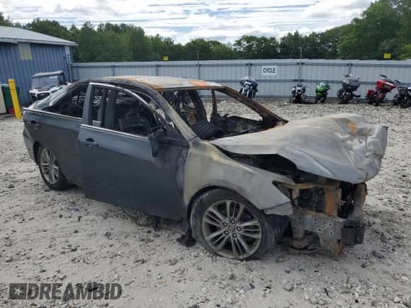 2017 Toyota Camry XLE with VIN 4T1BF1FKXHU636589, listed as a Copart auction lot 65029065 with Not provided miles and Salvage title. Bid and sale history available at DreamBid. Image 4.