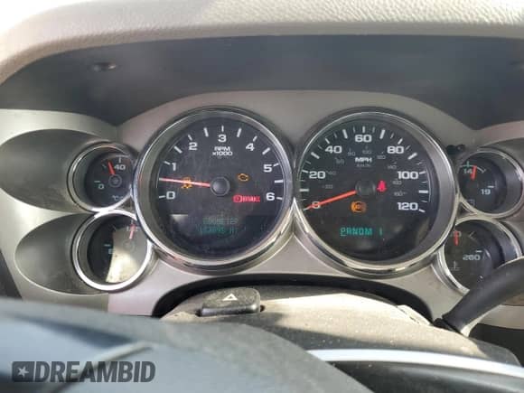 2012 Chevrolet Silverado 3500HD Work Truck z VIN 1GB3CZCG2CF193551, wystawiony jako Copart lot #56550675 z przebiegiem 162 098 mil mil oraz Czysty tytuł • Clean title. Historia ofert i sprzedaży dostępna na DreamBid. Obrazek 9.