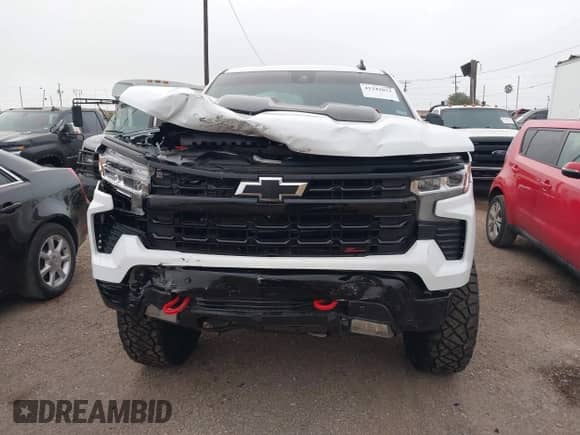 2024 Chevrolet Silverado 1500 LT Trail Boss z VIN 3GCUDFE81RG231196, wystawiony jako IAAI lot #41242013 z przebiegiem 14 747 mil mil oraz . Historia ofert i sprzedaży dostępna na DreamBid. Obrazek 12.