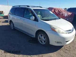2006 Toyota Sienna XLE z VIN 5TDBA22C46S067716, wystawiony jako IAAI lot #43367501 z przebiegiem 181 578 mil mil oraz . Historia ofert i sprzedaży dostępna na DreamBid. Obrazek 1.
