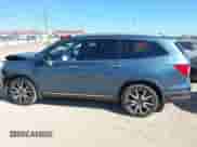 2019 Honda Pilot Touring 7-Passenger z VIN 5FNYF6H65KB087038, wystawiony jako IAAI lot #43396630 z przebiegiem 98 756 mil mil oraz . Historia ofert i sprzedaży dostępna na DreamBid. Obrazek 14.