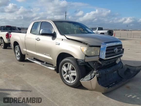 2008 Toyota Tundra Limited с VIN 5TBBV58108S520446, выставлен на аукционе IAAI как лот 41461273 с пробегом 218 480 миль миль и . История ставок и продаж доступна на DreamBid. Изображение 1.