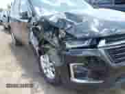 2023 Chevrolet Traverse LS z VIN 1GNERFKWXPJ265049, wystawiony jako IAAI lot #42554797 z przebiegiem 23 385 mil mil oraz . Historia ofert i sprzedaży dostępna na DreamBid. Obrazek 6.