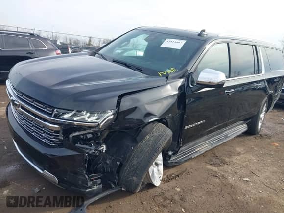 2024 Chevrolet Suburban Premier with VIN 1GNSKFKT7RR352859, listed as a IAAI auction lot 41814407 with 5,234 mi miles and . Bid and sale history available at DreamBid. Image 18.