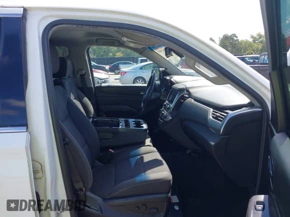 2018 Chevrolet Tahoe Commercial z VIN 1GNLCDEC1JR155210, wystawiony jako IAAI lot #42845068 z przebiegiem 159 456 mil mil oraz . Historia ofert i sprzedaży dostępna na DreamBid. Obrazek 5.