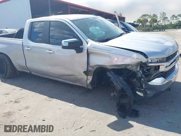 2020 Chevrolet Silverado 1500 LT with VIN 1GCRYDED5LZ240714, listed as a IAAI auction lot 41524778 with 130,782 mi miles and . Bid and sale history available at DreamBid. Image 6.