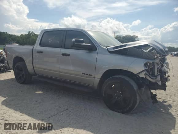 2024 Ram 1500 Big Horn с VIN 1C6SRFFT8RN202532, выставлен на аукционе Copart как лот 68424525 с пробегом 10 093 миль миль и Списание • Salvage title. История ставок и продаж доступна на DreamBid. Изображение 4.