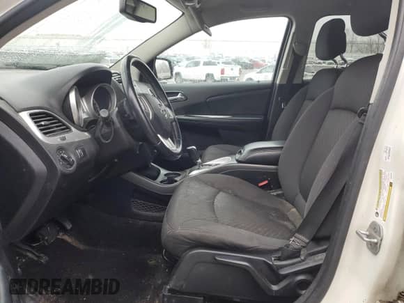 2013 Dodge Journey SXT with VIN 3C4PDCCG0DT581814, listed as a Copart auction lot 46987265 with Not provided miles and Clean title. Bid and sale history available at DreamBid. Image 7.
