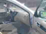 2014 Nissan Pathfinder SL with VIN 5N1AR2MNXEC650905, listed as a IAAI auction lot 41405085 with 140,012 mi miles and . Bid and sale history available at DreamBid. Image 5.