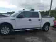 2013 Ford F-150 XL z VIN 1FTFW1CF0DFA86251, wystawiony jako IAAI lot #43299173 z przebiegiem 122 816 mil mil oraz . Historia ofert i sprzedaży dostępna na DreamBid. Obrazek 14.