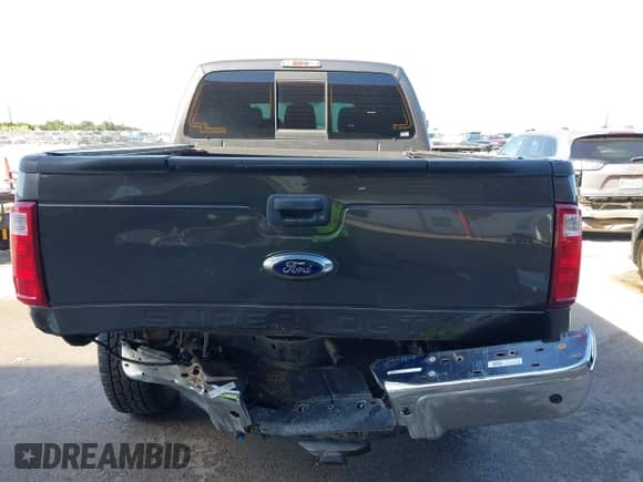 2016 Ford F-250 Lariat with VIN 1FT7W2BT9GEA97986, listed as a IAAI auction lot 43363160 with 151,190 mi miles and . Bid and sale history available at DreamBid. Image 17.