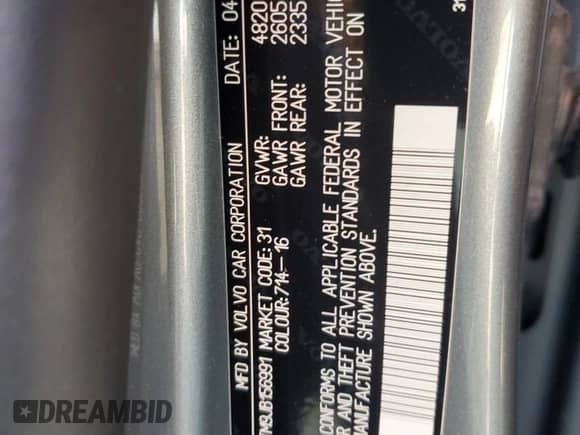 2018 Volvo S60 Inscription Platinum с VIN LYV402TM9JB156991, выставлен на аукционе Copart как лот 70232645 с пробегом 8 284 миль миль и Списание • Salvage title. История ставок и продаж доступна на DreamBid. Изображение 12.