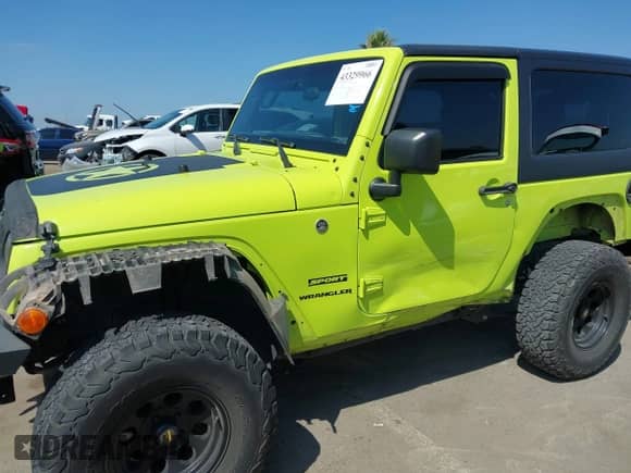 2016 Jeep Wrangler Sport with VIN 1C4AJWAG4GL307518, listed as a IAAI auction lot 43329966 with 31,461 mi miles and . Bid and sale history available at DreamBid. Image 6.