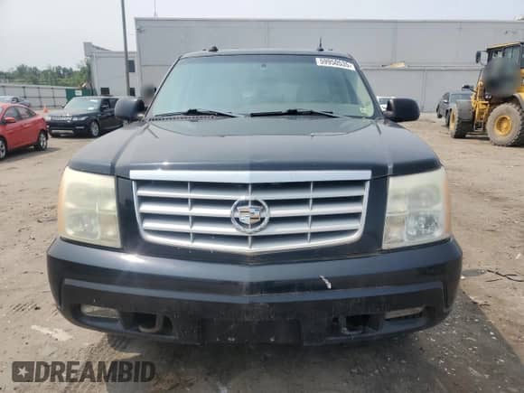 2004 Cadillac Escalade ESV Platinum Edition z VIN 3GYFK66N84G213333, wystawiony jako Copart lot #59950535 z przebiegiem 189 699 mil mil oraz Czysty tytuł • Clean title. Historia ofert i sprzedaży dostępna na DreamBid. Obrazek 5.