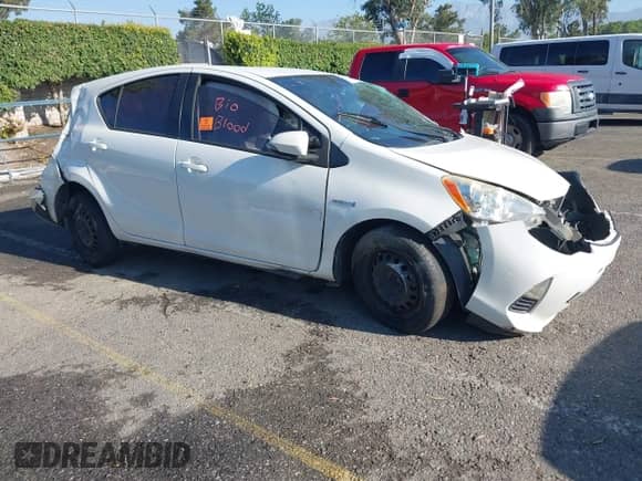 2014 Toyota Prius One с VIN JTDKDTB38E1560680, выставлен на аукционе IAAI как лот 42675284 с пробегом Не указан миль и . История ставок и продаж доступна на DreamBid. Изображение 1.