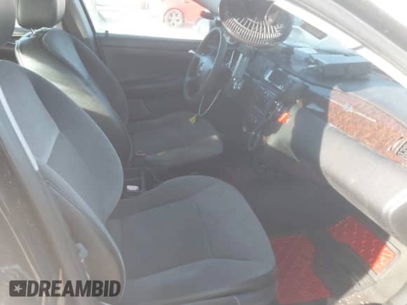 2015 Chevrolet Impala Police Police with VIN 2G1WD5E33F1130102, listed as a IAAI auction lot 41750008 with 92,226 mi miles and . Bid and sale history available at DreamBid. Image 5.