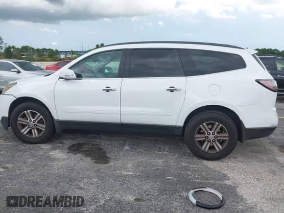 2017 Chevrolet Traverse LT с VIN 1GNKRGKD6HJ271276, выставлен на аукционе IAAI как лот 43122270 с пробегом 186 345 миль миль и . История ставок и продаж доступна на DreamBid. Изображение 14.