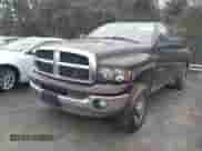 2005 Dodge 2500 SLT z VIN 3D7KS28C55G753321, wystawiony jako IAAI lot #41617859 z przebiegiem 292 480 mil mil oraz . Historia ofert i sprzedaży dostępna na DreamBid. Obrazek 17.