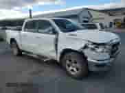 2020 Ram 1500 Big Horn z VIN 1C6RRFFG1LN120411, wystawiony jako Copart lot #85499215 z przebiegiem 60 096 mil mil oraz Szkoda całkowita • Salvage title. Historia ofert i sprzedaży dostępna na DreamBid. Obrazek 4.