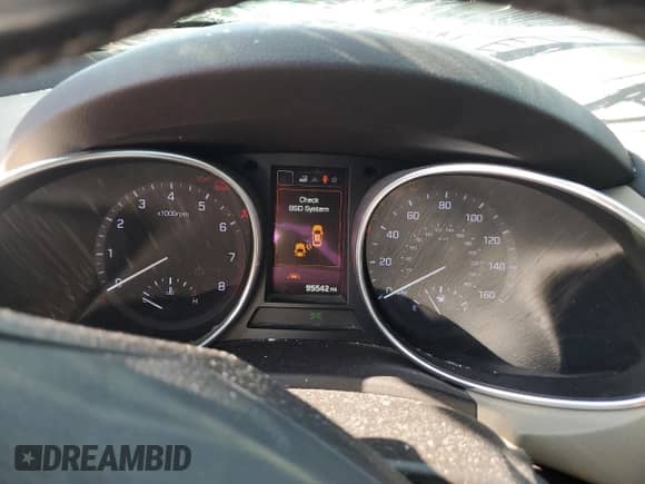 2018 Hyundai Santa Fe Limited Ultimate с VIN KM8SR4HF1JU276918, выставлен на аукционе Copart как лот 68306535 с пробегом 95 542 миль миль и Списание • Salvage title. История ставок и продаж доступна на DreamBid. Изображение 9.