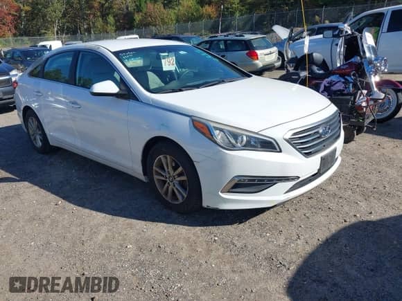 2015 Hyundai Sonata SE с VIN 5NPE24AF9FH017885, выставлен на аукционе IAAI как лот 43309482 с пробегом 59 433 миль миль и . История ставок и продаж доступна на DreamBid. Изображение 1.