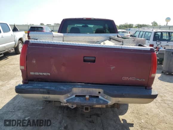 1997 GMC Sierra 1500 с VIN 2GTEK19R9V1560487, выставлен на аукционе Copart как лот 71179265 с пробегом 345 587 миль миль и Списание • Salvage title. История ставок и продаж доступна на DreamBid. Изображение 6.