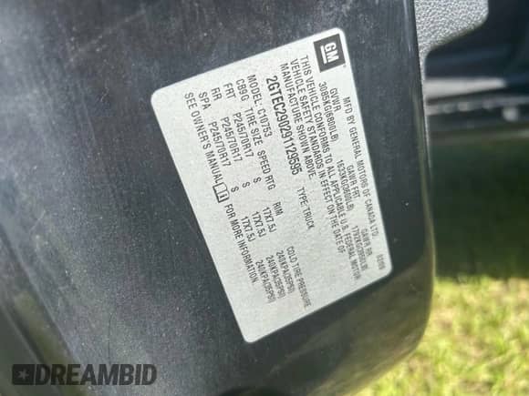 2009 GMC Sierra 1500 z VIN 2GTEC290291129595, wystawiony jako Copart lot #90131885 z przebiegiem 124 544 mil mil oraz Czysty tytuł • Clean title. Historia ofert i sprzedaży dostępna na DreamBid. Obrazek 10.