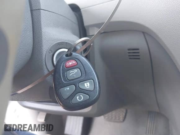 2012 Chevrolet Traverse 2LT with VIN 1GNKRJED0CJ258153, listed as a IAAI auction lot 42948761 with 191,550 mi miles and . Bid and sale history available at DreamBid. Image 11.