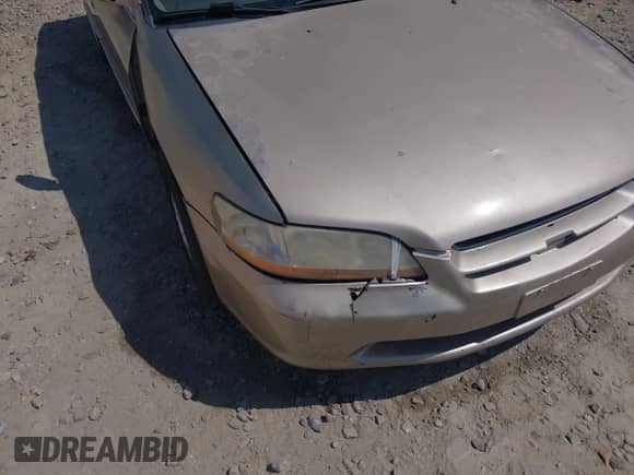 2000 Honda Accord SE with VIN 1HGCG6694YA099009, listed as a IAAI auction lot 43267557 with 202,986 mi miles and . Bid and sale history available at DreamBid. Image 14.