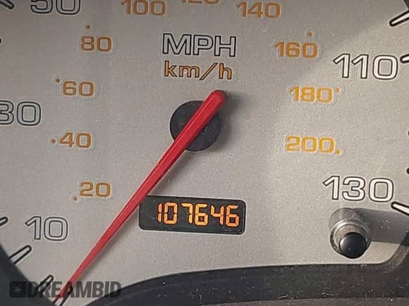 2004 Saturn L L300 2 with VIN 1G8JD54R94Y513876, listed as a IAAI auction lot 43433047 with 107,646 mi miles and . Bid and sale history available at DreamBid. Image 7.