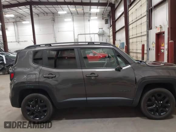 2017 Jeep Renegade Altitude с VIN ZACCJBBB8HPE65619, выставлен на аукционе IAAI как лот 42509226 с пробегом 122 461 миль миль и . История ставок и продаж доступна на DreamBid. Изображение 13.