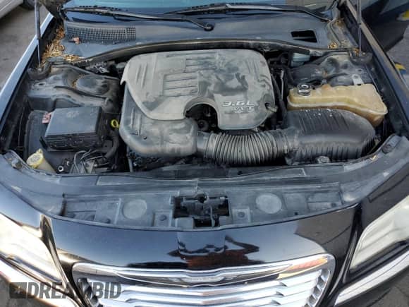 2012 Chrysler 300 с VIN 2C3CCAAGXCH116803, выставлен на аукционе Copart как лот 87457905 с пробегом 145 212 миль миль и Чистый • Clean title. История ставок и продаж доступна на DreamBid. Изображение 11.