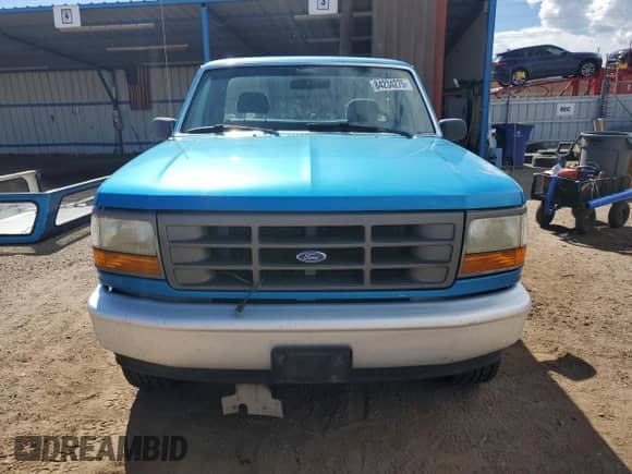 1995 Ford F-150 with VIN 1FTEF14Y5SLB05001, listed as a Copart auction lot 84234275 with 150,182 mi miles and Salvage title. Bid and sale history available at DreamBid. Image 5.