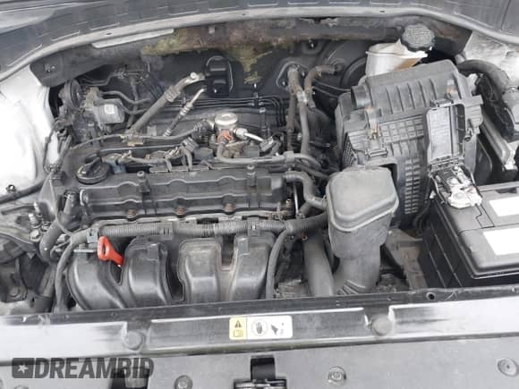 2016 Hyundai Santa Fe с VIN 5XYZT3LB5GG335983, выставлен на аукционе IAAI как лот 43254740 с пробегом 143 806 миль миль и . История ставок и продаж доступна на DreamBid. Изображение 10.