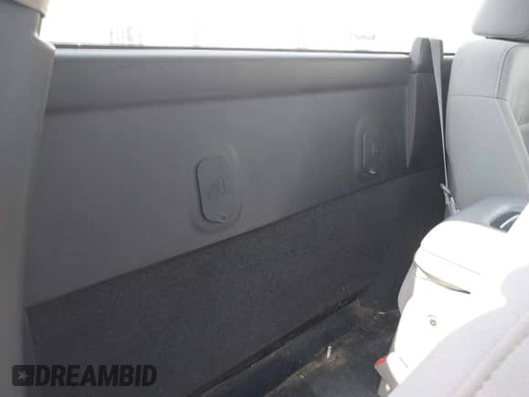 2015 Chevrolet Silverado 1500 Work Truck с VIN 1GCNCPEH6FZ171764, выставлен на аукционе IAAI как лот 42292940 с пробегом 125 450 миль миль и . История ставок и продаж доступна на DreamBid. Изображение 8.
