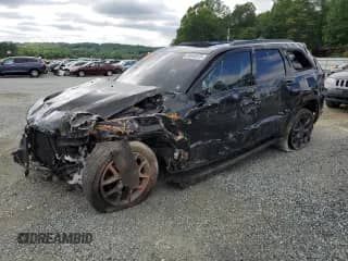 2019 Jeep Grand Cherokee Limited X with VIN 1C4RJFBT6KC828537, listed as a Copart auction lot 58640025 with Not provided miles and Salvage title. Bid and sale history available at DreamBid. Image 1.