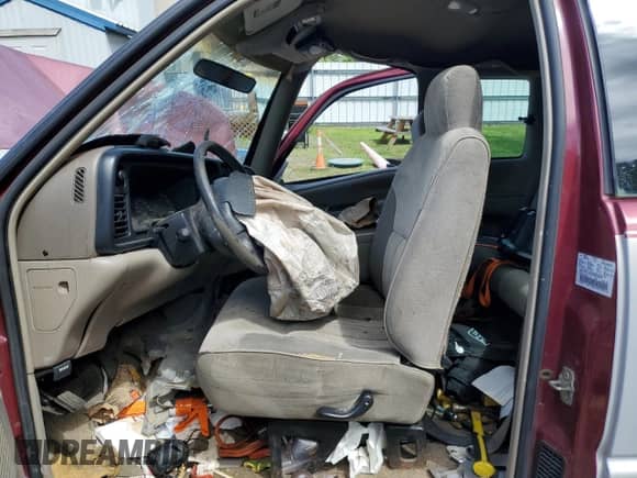 1996 Dodge 1500 с VIN 3B7HC13Y3TG195125, выставлен на аукционе Copart как лот 60597664 с пробегом 143 604 миль миль и Чистый • Clean title. История ставок и продаж доступна на DreamBid. Изображение 7.