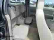 2005 Chevrolet Colorado LS Z85 z VIN 1GCCS198458206419, wystawiony jako Copart lot #58573255 z przebiegiem 101 293 mil mil oraz Szkoda całkowita • Salvage title. Historia ofert i sprzedaży dostępna na DreamBid. Obrazek 10.