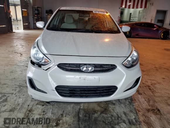 2016 Hyundai Accent SE z VIN KMHCT4AE2GU076579, wystawiony jako Copart lot #82181715 z przebiegiem 136 747 mil mil oraz Szkoda całkowita • Salvage title. Historia ofert i sprzedaży dostępna na DreamBid. Obrazek 5.