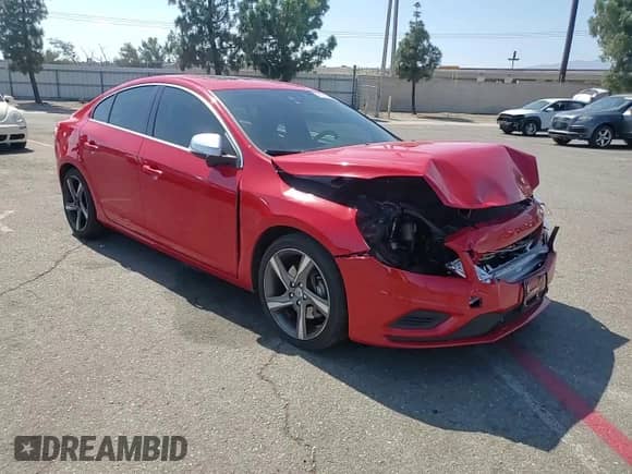 2012 Volvo S60 T6 с VIN YV1902FH2C2085183, выставлен на аукционе Copart как лот 70185745 с пробегом 110 477 миль миль и Списание • Salvage title. История ставок и продаж доступна на DreamBid. Изображение 14.