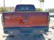 2015 Ford F-250 Lariat z VIN 1FT7W2BT4FEB04440, wystawiony jako IAAI lot #43252943 z przebiegiem 230 062 mil mil oraz . Historia ofert i sprzedaży dostępna na DreamBid. Obrazek 16.