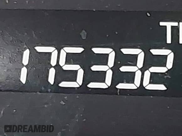 2012 Honda Accord LX-S z VIN 1HGCS1B39CA019618, wystawiony jako IAAI lot #43038570 z przebiegiem 175 332 mil mil oraz . Historia ofert i sprzedaży dostępna na DreamBid. Obrazek 16.