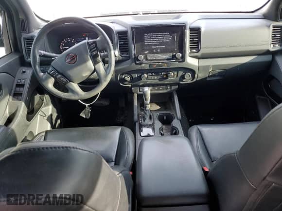 2022 Nissan Frontier SV с VIN 1N6ED1EK2NN673227, выставлен на аукционе Copart как лот 70913135 с пробегом 35 857 миль миль и Списание • Salvage title. История ставок и продаж доступна на DreamBid. Изображение 8.