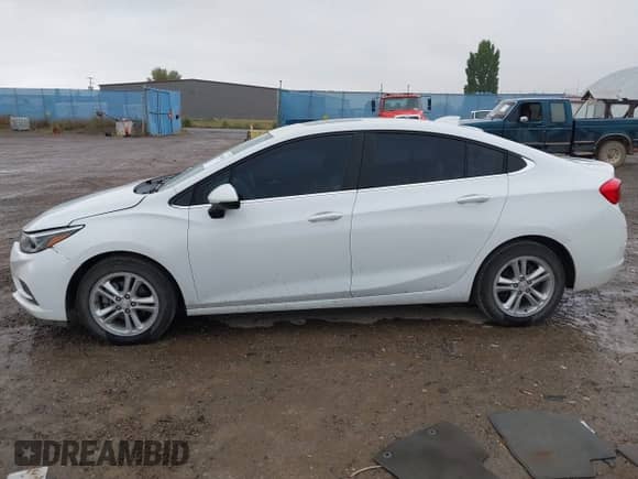 2017 Chevrolet Cruze LT с VIN 1G1BE5SM7H7223235, выставлен на аукционе IAAI как лот 43096686 с пробегом 50 938 миль миль и . История ставок и продаж доступна на DreamBid. Изображение 14.