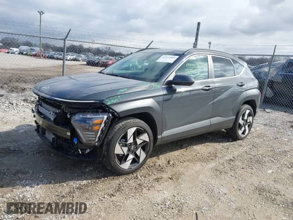 2025 Hyundai Kona Limited с VIN KM8HECA39SU190015, выставлен на аукционе IAAI как лот 41971064 с пробегом 2 595 миль миль и . История ставок и продаж доступна на DreamBid. Изображение 17.