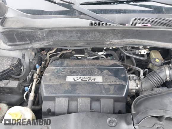 2010 Honda Pilot Touring with VIN 5FNYF3H94AB022723, listed as a IAAI auction lot 42378211 with 326,338 mi miles and . Bid and sale history available at DreamBid. Image 10.