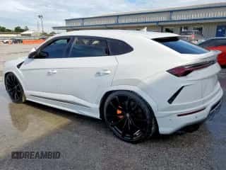 2020 Lamborghini Urus with VIN ZPBUA1ZL1LLA07374, listed as a Copart auction lot 59697224 with 28,558 mi miles and Clean title. Bid and sale history available at DreamBid. Image 2.
