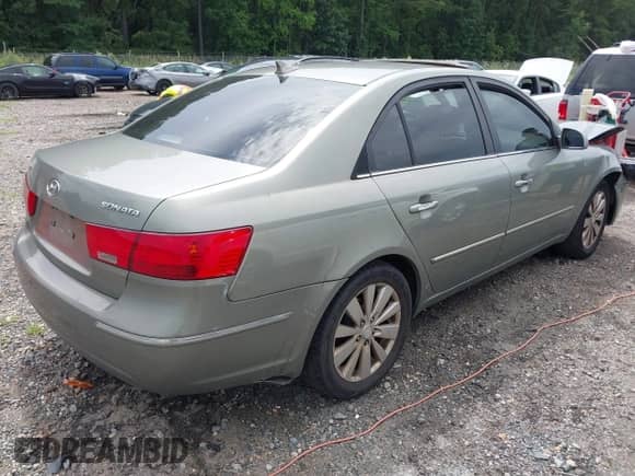 2009 Hyundai Sonata Limited с VIN 5NPEU46C09H487641, выставлен на аукционе IAAI как лот 42737582 с пробегом 186 062 миль миль и . История ставок и продаж доступна на DreamBid. Изображение 4.