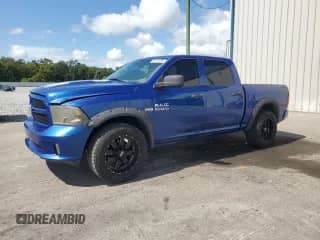 2016 Ram 1500 Express z VIN 1C6RR6KT2GS183429, wystawiony jako Copart lot #85120935 z przebiegiem 150 769 mil mil oraz Czysty tytuł • Clean title. Historia ofert i sprzedaży dostępna na DreamBid. Obrazek 1.
