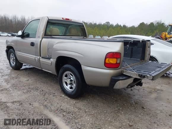 2000 Chevrolet Silverado 1500 LS с VIN 1GCEC14T5YZ212150, выставлен на аукционе IAAI как лот 41552486 с пробегом Не указан миль и . История ставок и продаж доступна на DreamBid. Изображение 3.